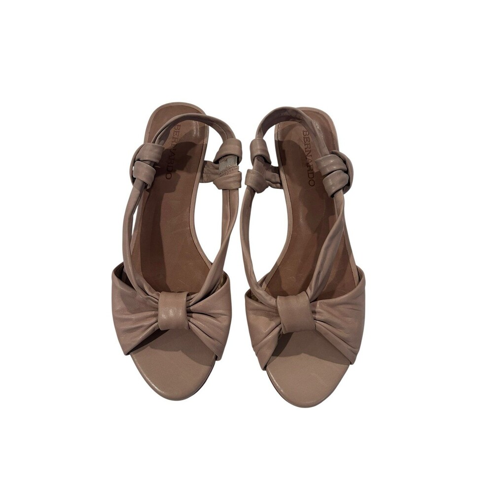 Bernardo Winifred Women's Leather Tan Slingback Wedge Sandal Sz 8.5 M